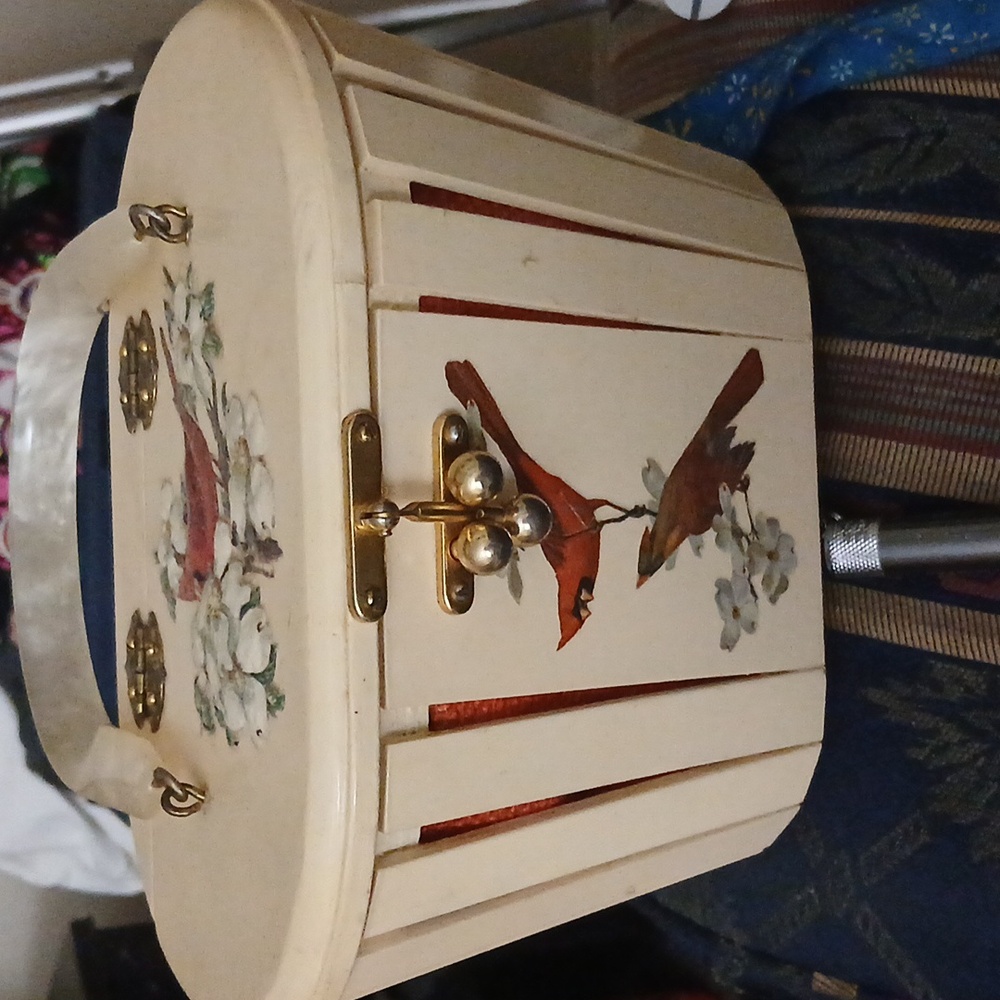 60's vintage bucket purse
